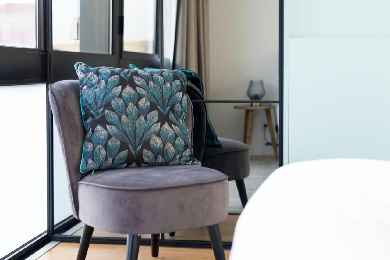 Lovelystay - Wohaza Apartment With Free Private Parking OOporto Exteriör bild